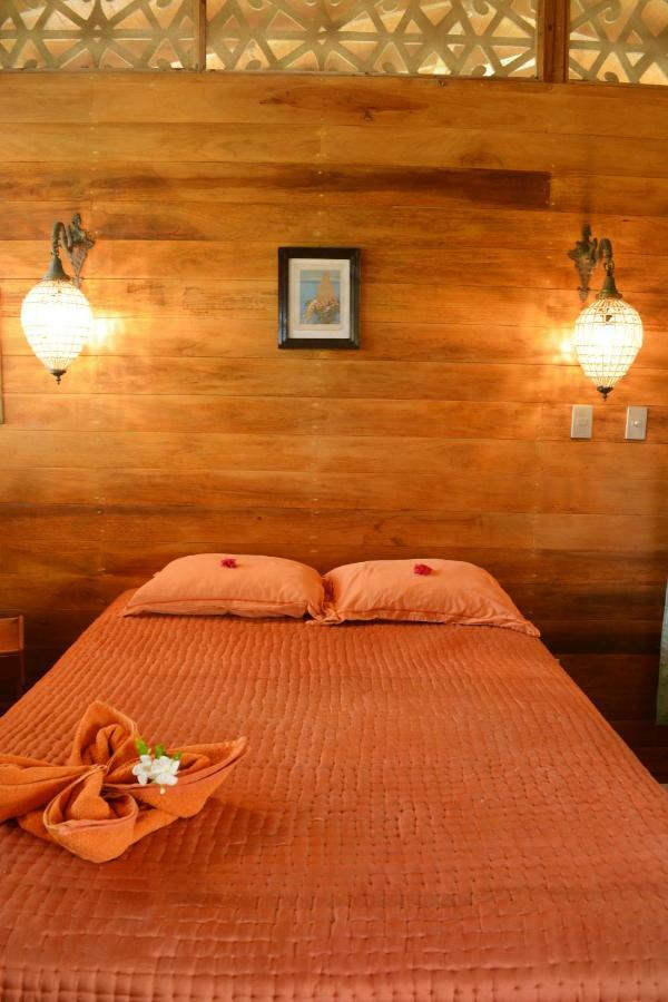 Bed and Breakfast Loma Sibo à Montezuma Extérieur photo